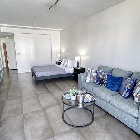 Deluxe Apartments At The Congress Miami Beach Eksteriør billede