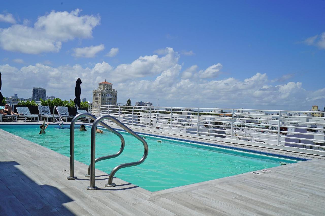 Deluxe Apartments At The Congress Miami Beach Eksteriør billede